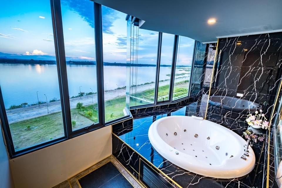 Mekong Heritage Hotel Nakhon Phanom Eksteriør bilde